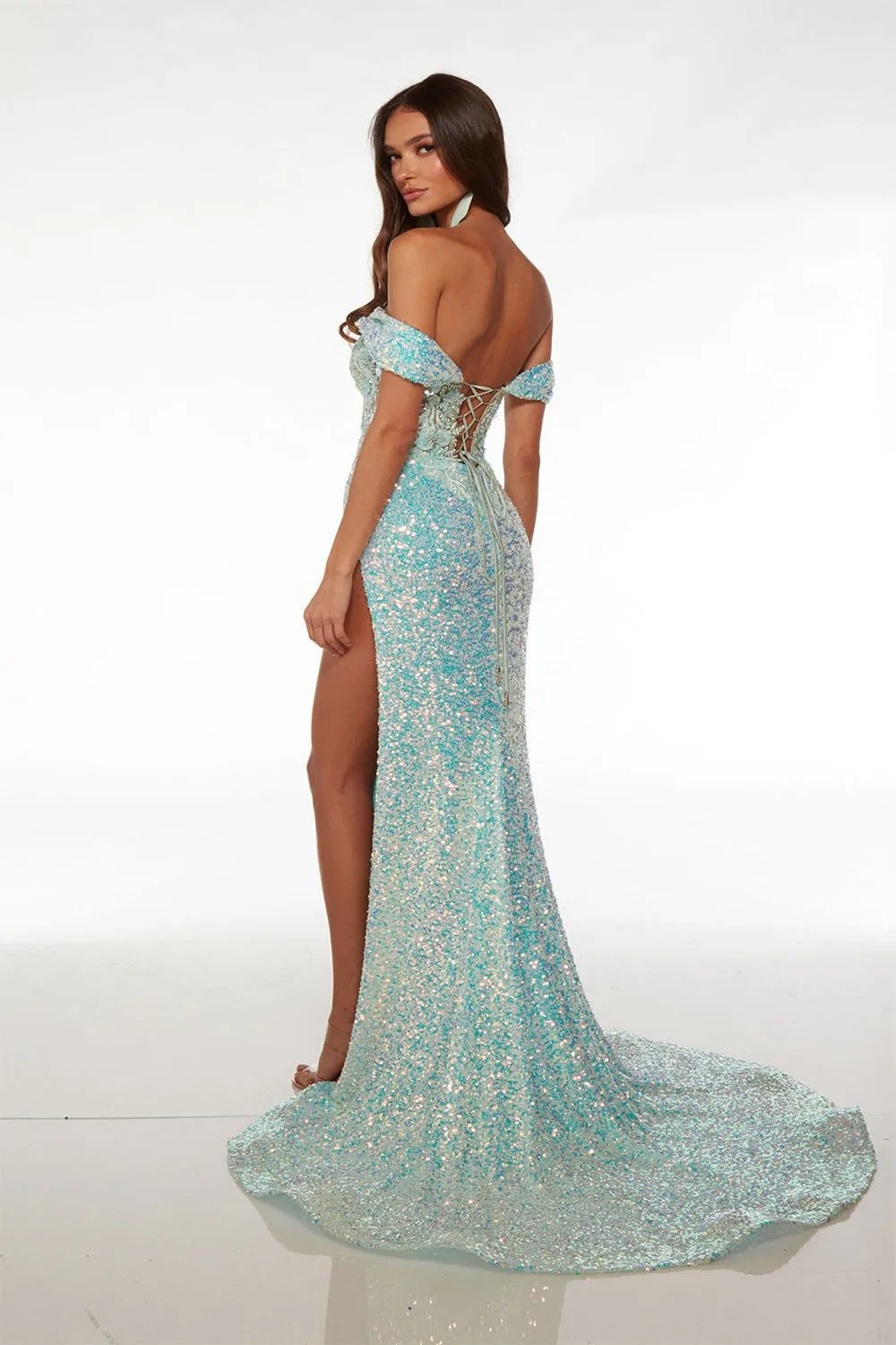 Alyce 61557