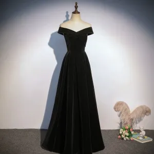 Black Off-Shoulder Evening Dress  Elegant Long Gown for Summer Events and Hosting (2025)