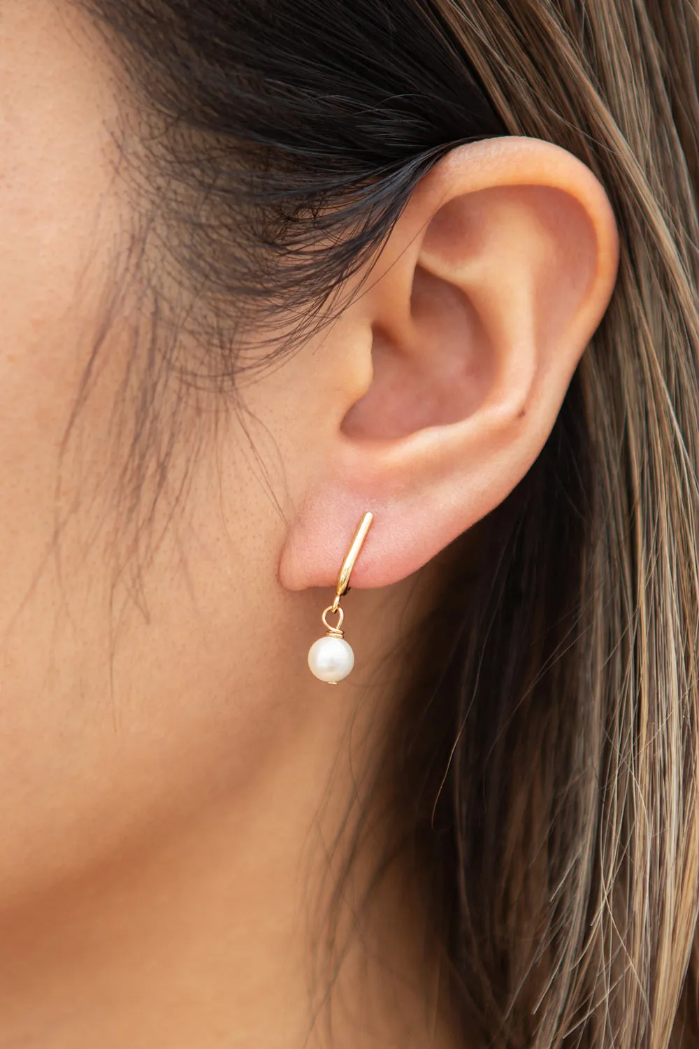Charline Pearl | Pendant Earrings