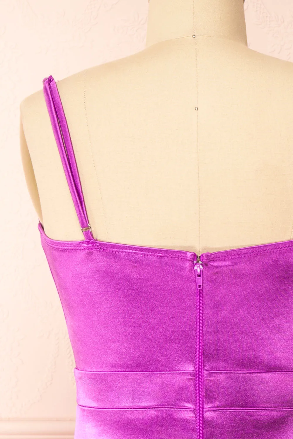Elderia Purple | Fitted Satin Midi Dress