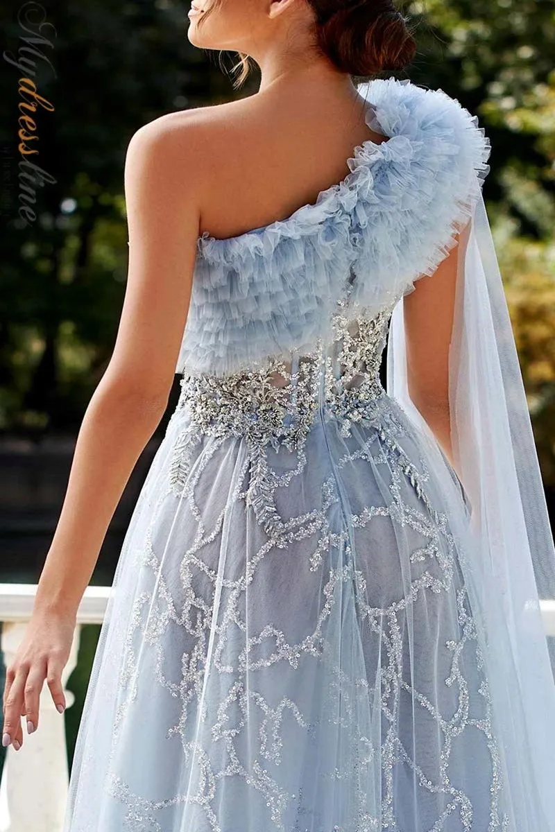 MNM Couture K3924